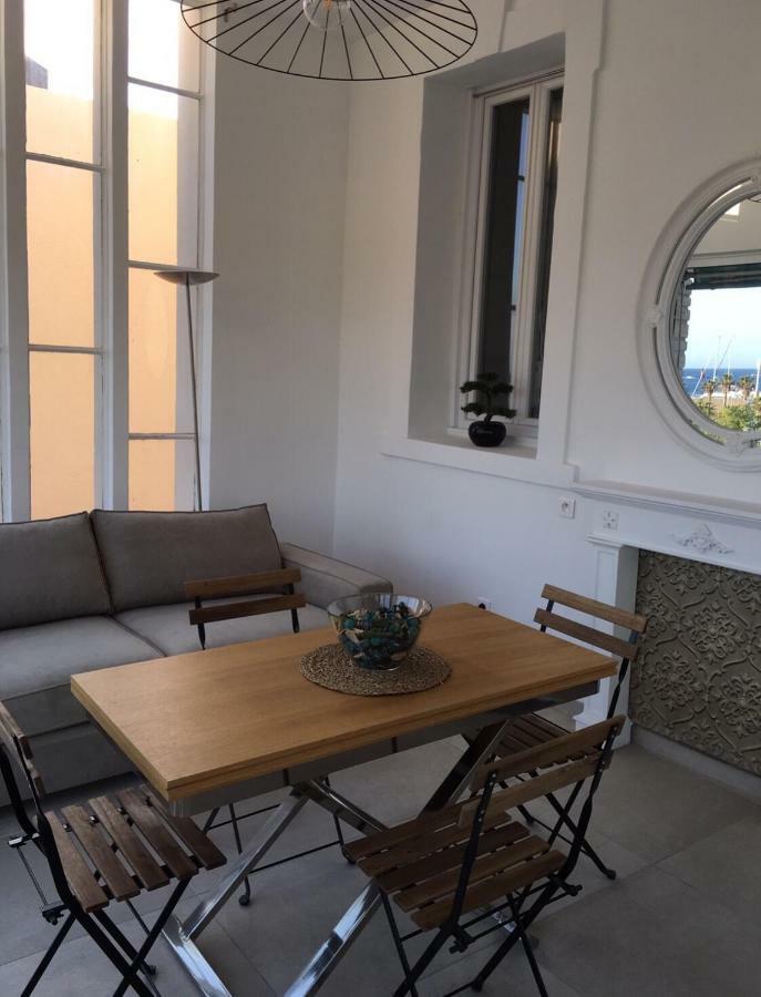 Bandol, Vue Panoramique Sur La Mer, La Plage, Le Port エクステリア 写真